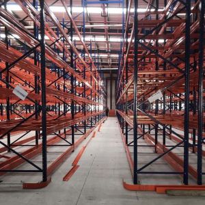 Heavy Duty Warehouse Very Narrow Aisle Racking System Narrow Aisle Racking 1000