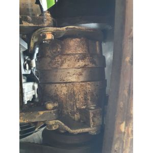 EC ec55b excavator air conditioner compressor