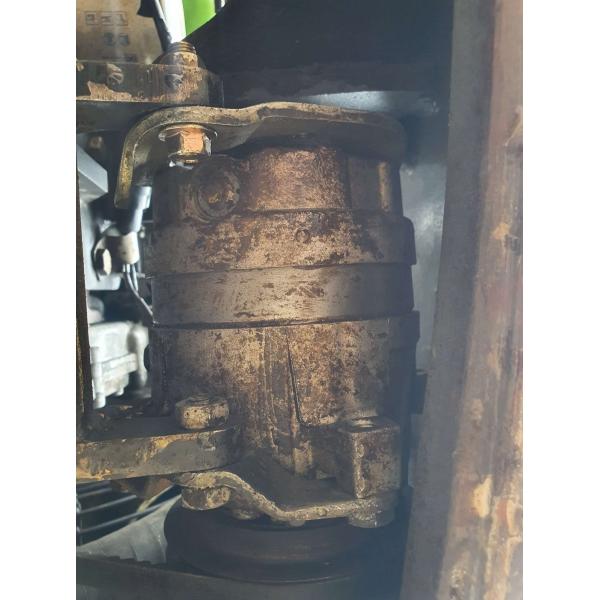 Quality EC ec55b excavator air conditioner compressor wholesale