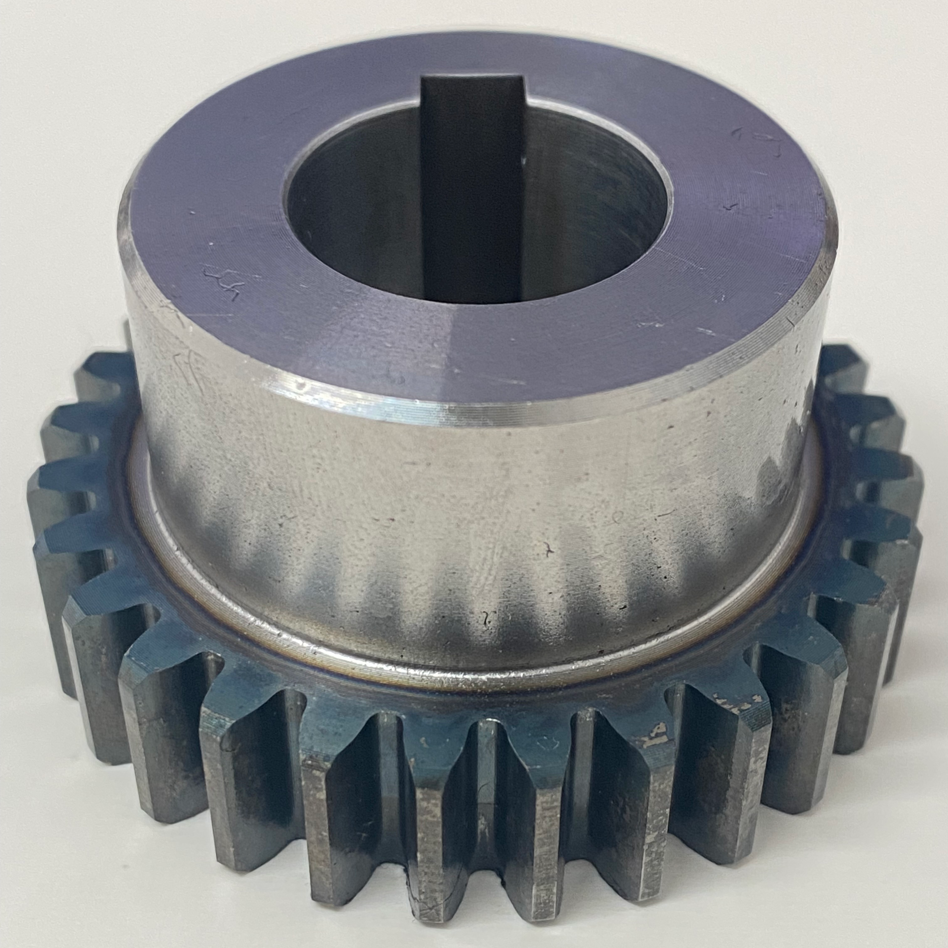 Material Compatibility and Performance Customisable Spur Gears in Gear Transmission Applications