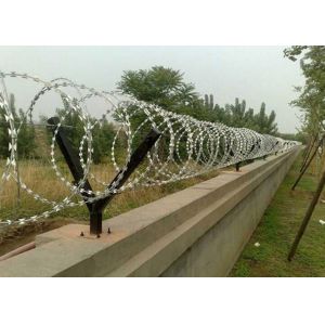 Anti Theft Single Screw Galvanized Razor Barbed Wire 13M Razor Blade Wire Fence