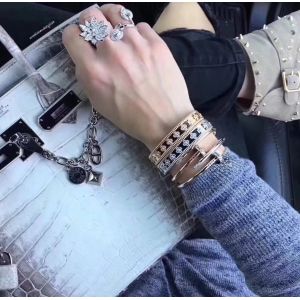 Cheap Customization Gorgeous 18k Gold Van Cleef &amp; Arpels PerléE Clovers Bracelet Small Model for sale