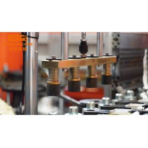 4000BPH PET Blowing Moulding Machine 4 Cavity With Advanced Tech