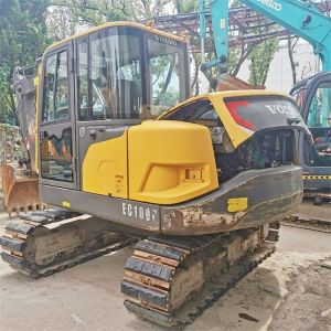 Korea's Top Choice Second Hand Volvo EC80D Excavator with 7450 KG Operating