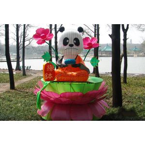 Characteristic Panda Decoration Fabric Chinese Lanterns Display Zoo And