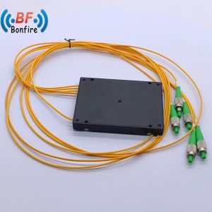 1*4 Single Mode PLC Splitter 0.500kg with Package Size 25.00cm * 20.00cm * 10