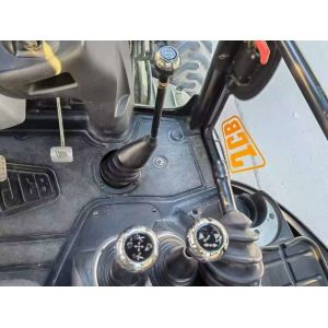 Efficient And Multifunctional JCB 3CX Backhoe Loader From The UK