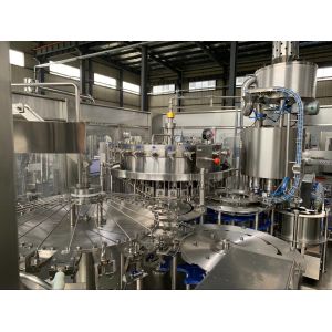 Full Automatic 5000BPH 200-2000ml Plastic Bottle Carbonated Drink Filling