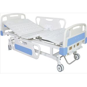 China Multifunctional Manual Hospital Bed on sale