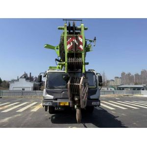 2020 Used Zoomlion 130 Ton Mobile Crane with 80M Main Boom and 400-500HP for