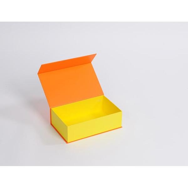 Simple Design Packaging Rigid Box Emboss Surface Recyclable