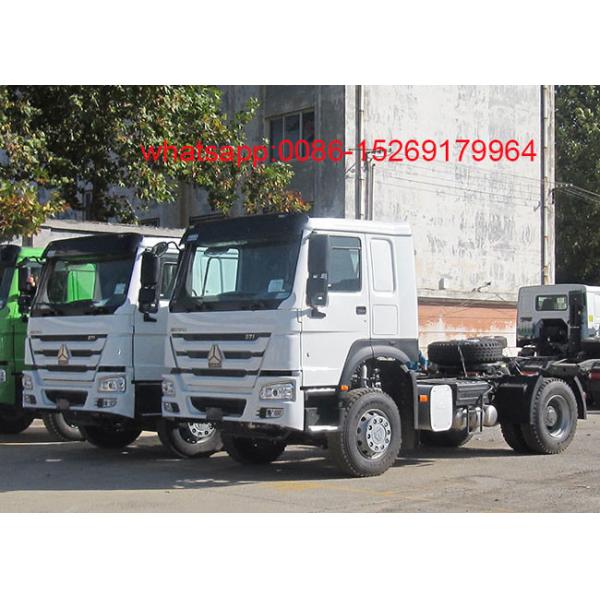 Quality SINOTRUK HOWO ZZ4257S3241W 6x4 Left hand drive 371hp tractor truck wholesale