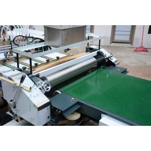 Manual Positioning Gluing Machine