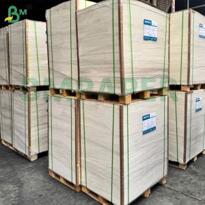 China 38-50gsm Greaseproof Paper for Fatty Food Packaging Brown & White Options Kit 3-8, Moisture-Resistant Recyclable on sale