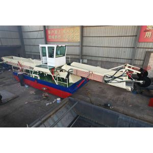 Customized Cabin Design Diesel Engine Water Hyacinth Harvester Machine 24 Cubic
