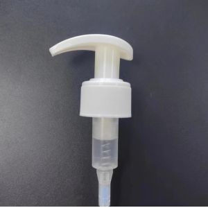 China Lotion Pump 316SS Spring White Body Lotion Dispenser Pump Neck 24 / 28 Discharge Rate K202-5 on sale