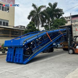 10m Blue Folding Loading Ramp Durable 10000kg Steel Easy To Transport
