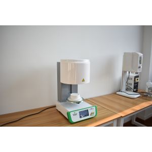 China 1-101% Vacuum Level Dental Porcelain Furnace with 9cm 3.5'' Firing Chamber and Electric Power Source on sale