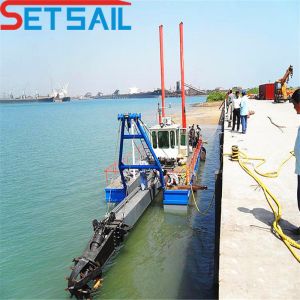 31.1 Meter Total Length Advanced 10 Inch Cutter Suction Sand Dredger for Mud