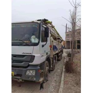 13750*2500*4000mm High Productivity Zoomlion 52m Second Hand Truck Pump Concrete