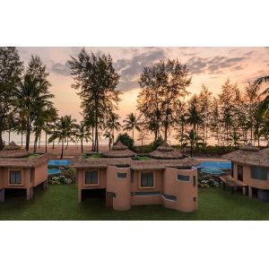 Customized Artificial Synthetic Environment Thatch Roofing Tiles for High