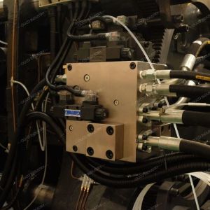 OUCO 550T High Speed Hydraulic Servo Trade Stacking And Nesting Plastic Crates