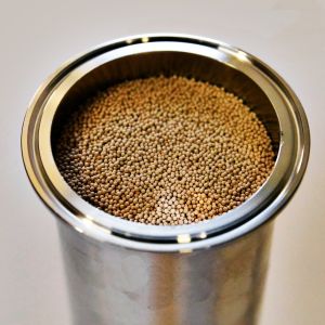 China factory economical granular compliant safe activated desiccant 0.9-2