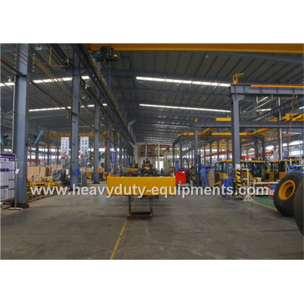 XG6101 Hydraulic Vibratory Road Roller equipped with Cummins 4BTA3,9