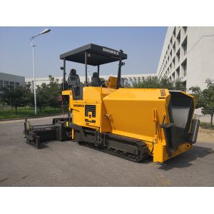 Construction Asphalt Paver 4.5m / 6m Crawler Paver GYA4500 With Cummins Engine