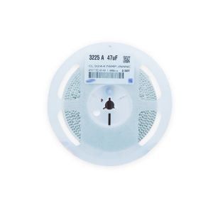 MLCC SMD Ceramic Capacitor CL32A157MQVNNNE 150UF Capacitance 3.20mm Length