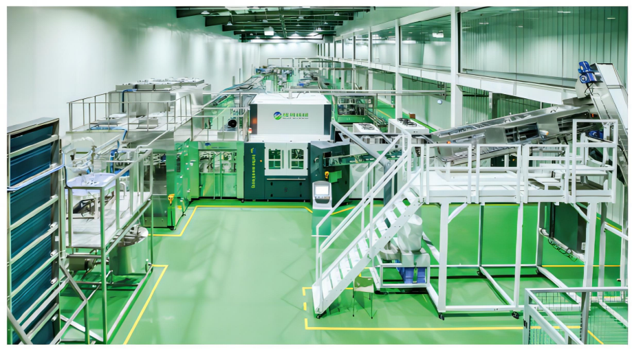 Automated Monobloc Carbonated Drink Filling Line For Beverage Bottling 5000BPH