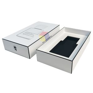 White Custom Embossed Cosmetic Packaging Box Lightweight Cardboard Perfume Box
