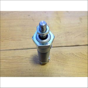 FESTO DSNU-25-25-P-A Oil Cylinder 25mm Piston Diameter 25mm Stroke For Double