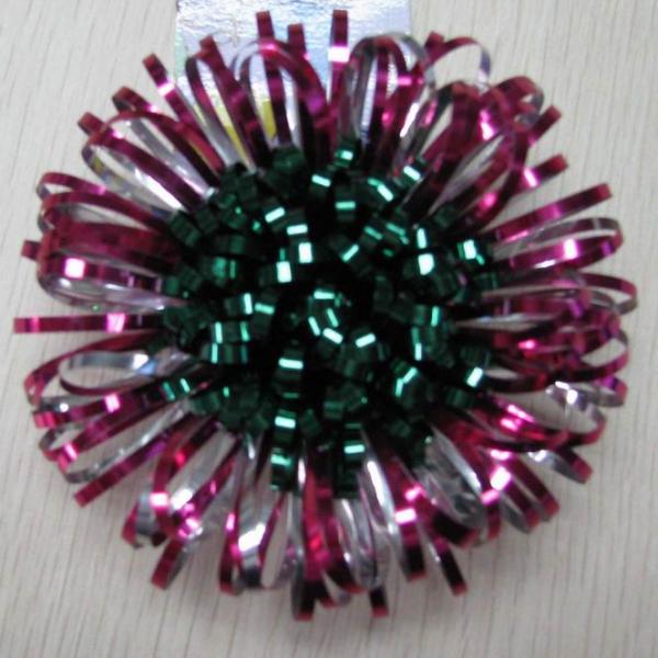 Tying fancy bows for gifts , PET / Holographic / Iridescent fancy christmas bows