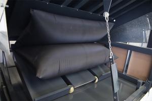 Cheap Single-Three Phase Airbag Dock Leveler for Concrete Platform , Telescopic Dock Leveler for sale