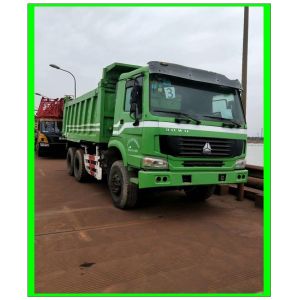 hydraulics system made in china tractor head 8*4 12 Tires Sinotruck Howo tipper