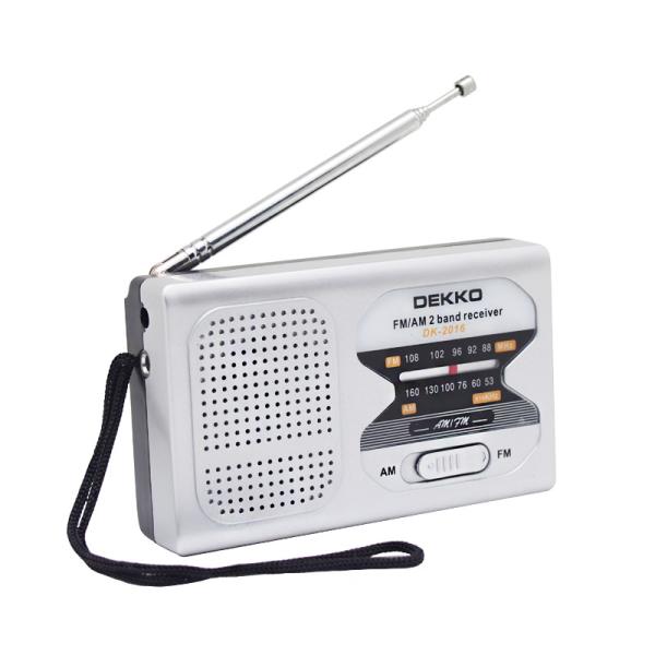 Quality Emergency Situations Support Stereo Portable Radio with 2 AA Batteries and Earphone wholesale