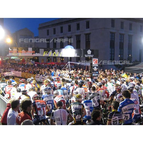 240VAC 500W Tripod LED Balloons Up To 100 Meter Radius