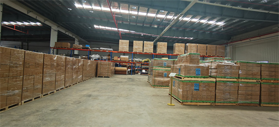 4 Tier Three Tier Bamboo Flower Pot Shelf Indoor Outdoor Foldable Hanging Pot Plant Shelves