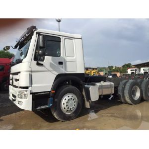 China Sinotruk HOWO 6X4 371HP Prime Mover Truck / Heavy Duty Tractor Loading 50t on sale
