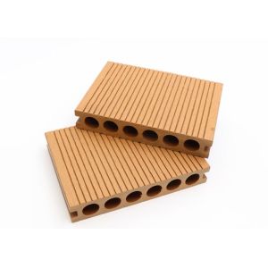 Co Extrusion Exterior WPC Decking Hollow Composite Decking Board