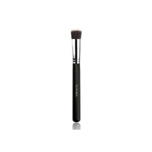 China Precision Flat Kabuki High Quality Makeup Brushes With Cruelty Free Vegan Taklon on sale