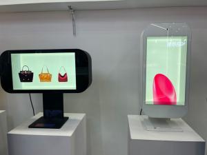 China 21.5/32/55/86 Inch Transparent LCD Display Box With Interactive Touch Screen Hologram Boxes on sale