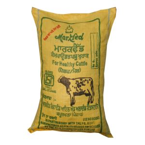 China Flexo Printing 25kg 50kg Animal Feed Packaging Bags Empty PP Woven For Cattle Dog on sale
