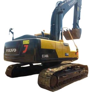 Second Hand Volvo 240 Excavator with 2800 Working Hours and Original Hydraulic Valve