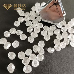 HPHT Uncut Man Made Diamonds VS Plus Clarity DEF Color Rectangular Shape