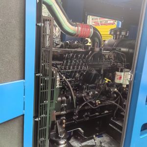 Cummins Powered 3 Phase 150kva 120kw Silent Diesel Generator With Water Cooled