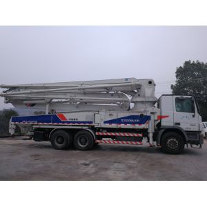 Used Semi-Dry Shotcrete Zoomlion 47 Meter Concrete Pump for Construction