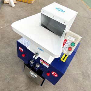 High Efficiency Plastic Crusher with 8-10 Years Lifetime and Easy Operation for