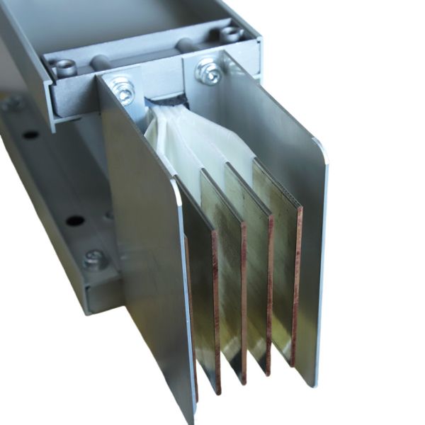 Electric Busway and Bus Duct with Operating Temperature -40°C to 85°C, 50/60Hz